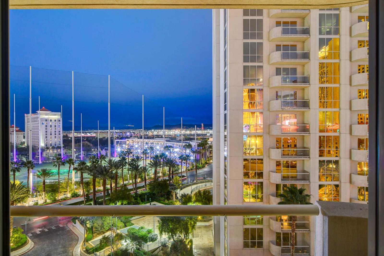 Casa de Férias Mgm Signature-07-802 1br 2ba Balcony
